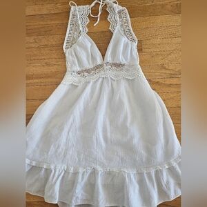 White V-neck Scalloped Lace Waist, Ruffled Hem, Halter Neck Dress Size M